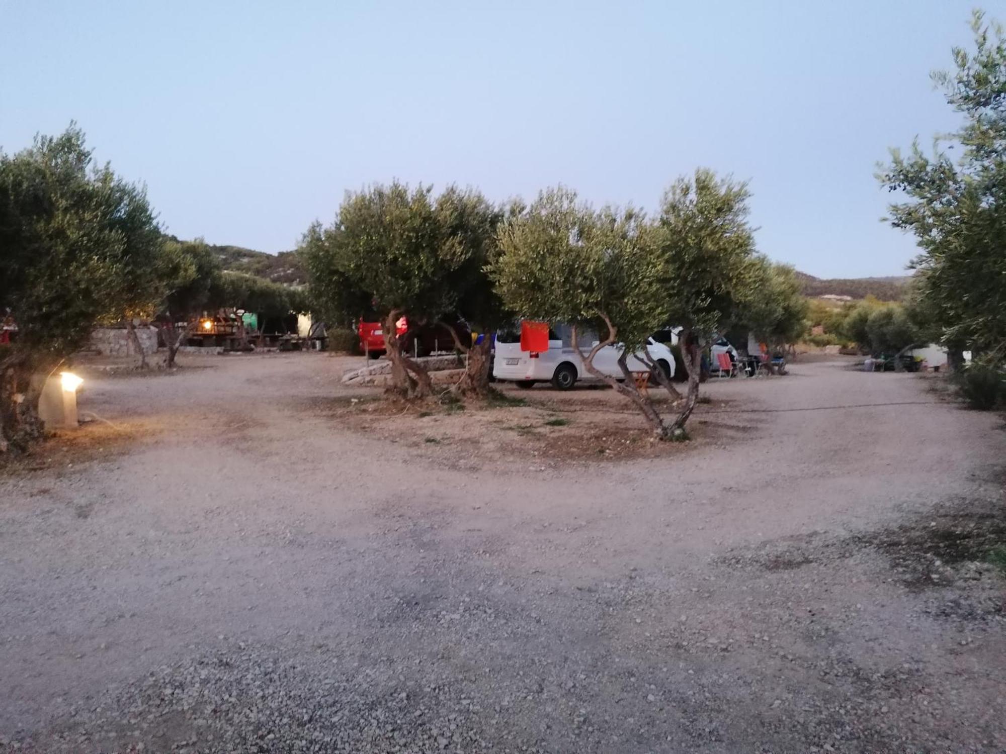 Camp Kopito Hotell Hvar Town Eksteriør bilde